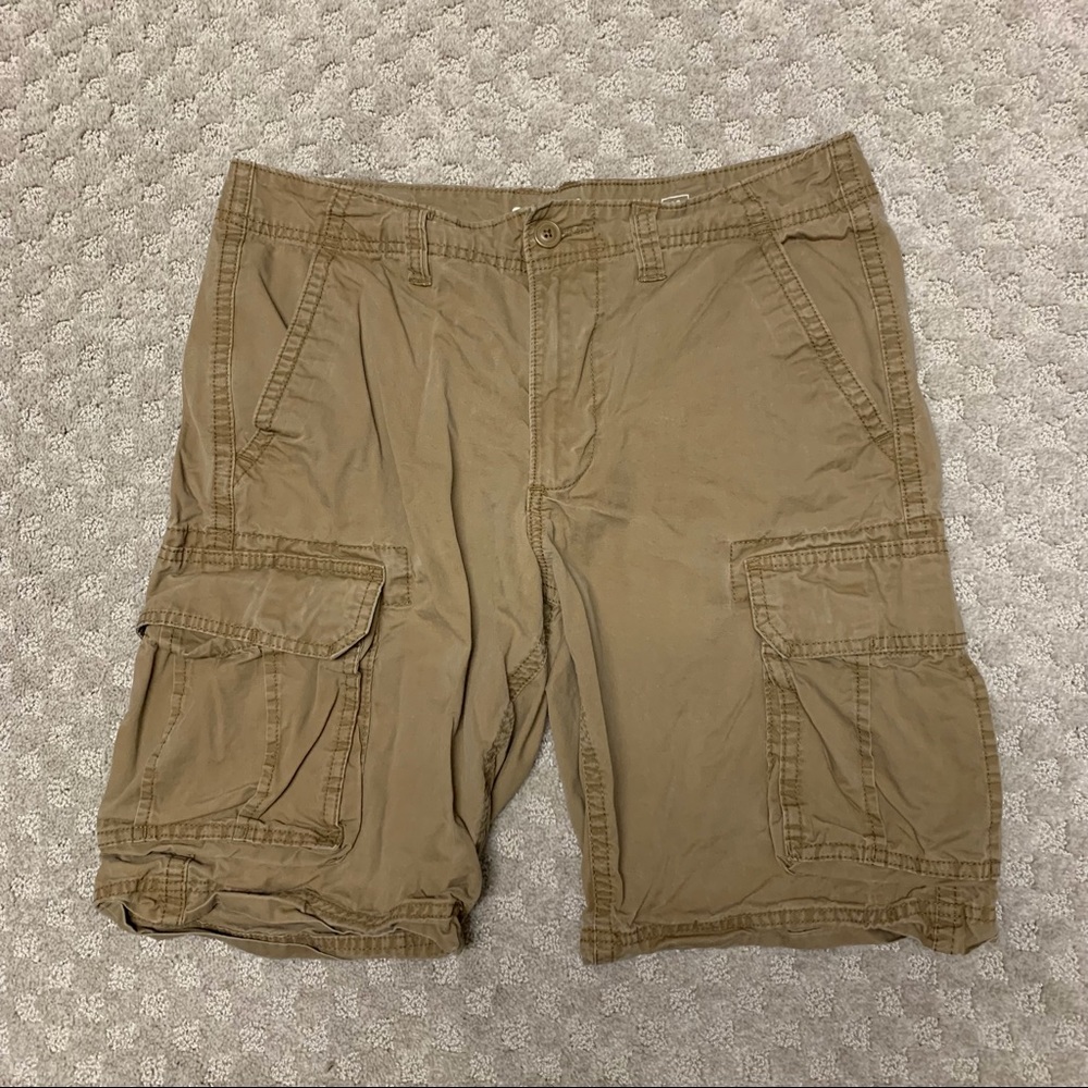 Sonoma tan cargo shorts